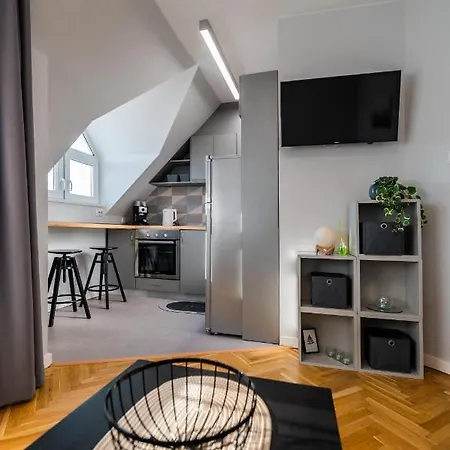 Apartment Cosy 1bd Flat With A Lovely Balcony